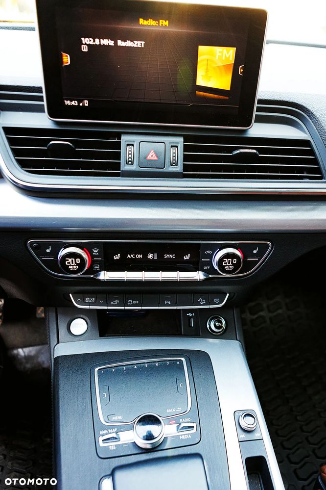 Audi Q5 3.0 TFSI Quattro Tiptronic - 22