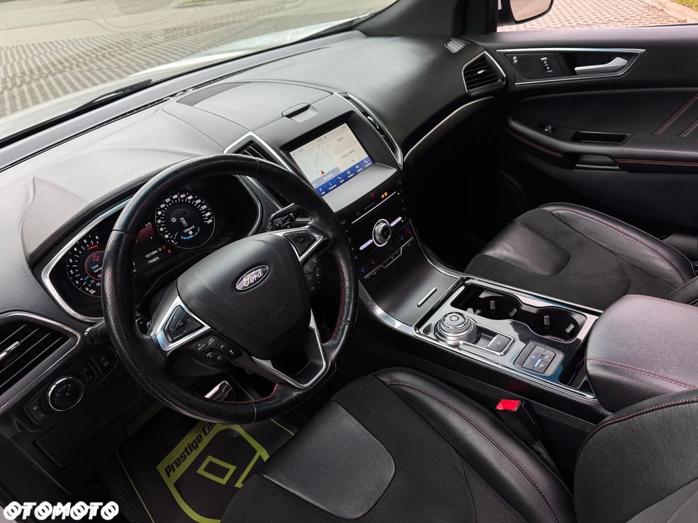 Ford Edge 2.0 EcoBlue Bi-Turbo 4x4 ST-LINE - 25
