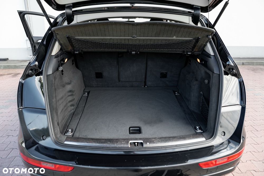 Audi Q5 3.2 FSI Quattro S tronic - 37