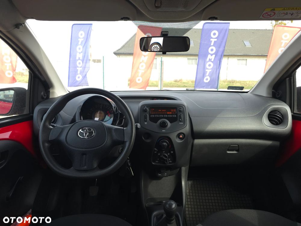 Toyota Aygo - 26