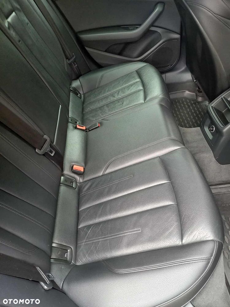 Audi A4 Avant 2.0 TDI S tronic - 14