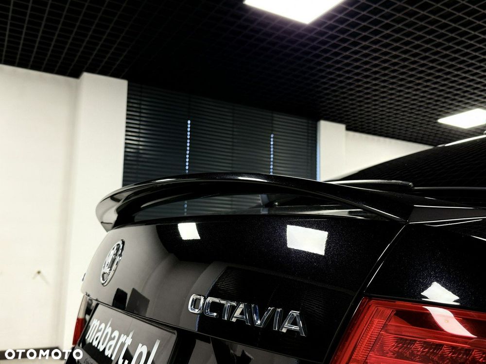 Skoda Octavia 2.0 TDI RS - 11