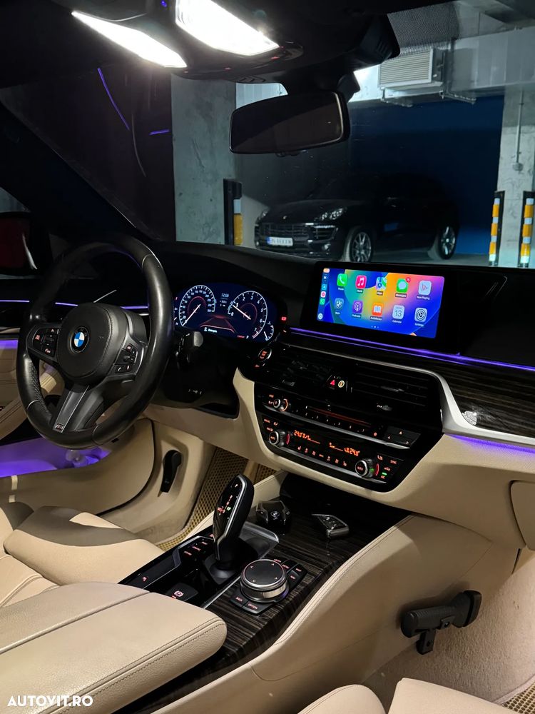 BMW Seria 5 520i AT - 8