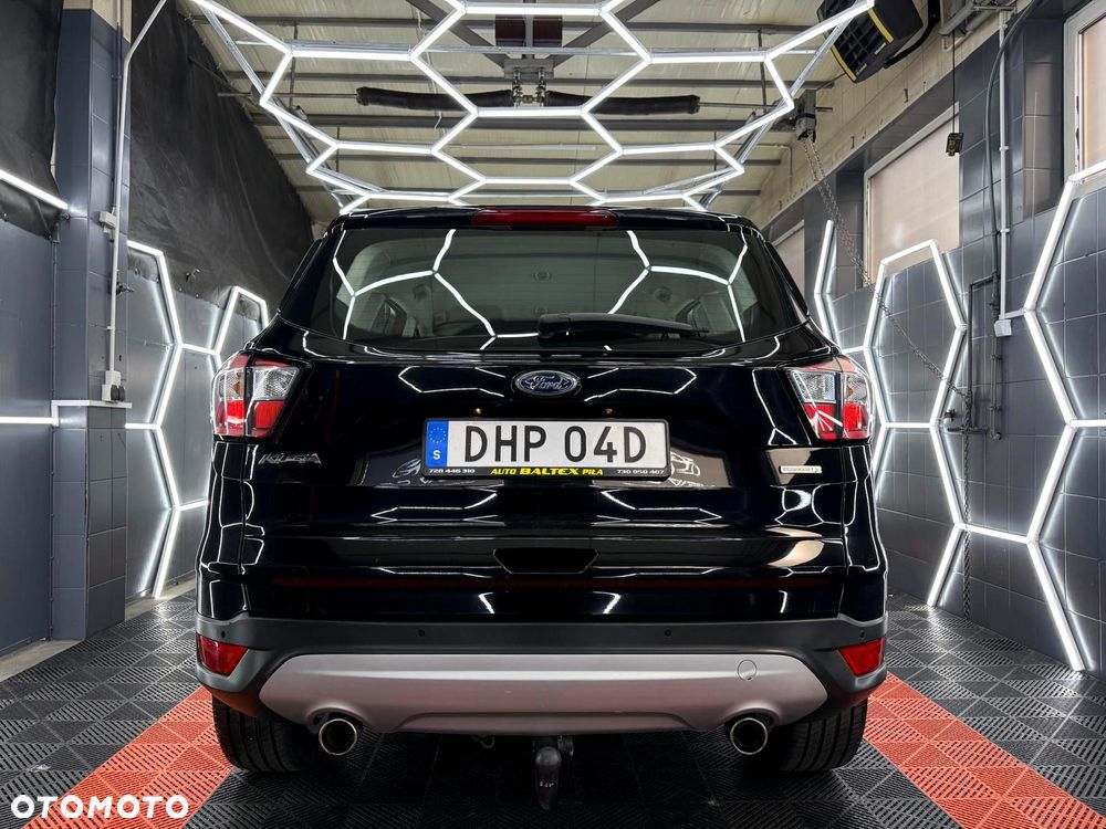 Ford Kuga 1.5 EcoBoost 2x4 Titanium - 8
