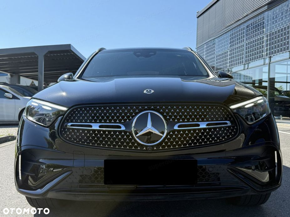 Mercedes-Benz GLC - 2