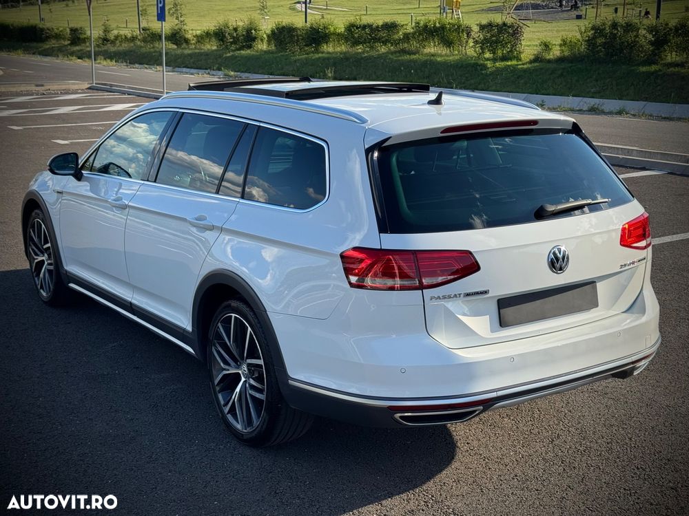 Volkswagen Passat Alltrack 2.0 TDI DSG 4Motion - 17