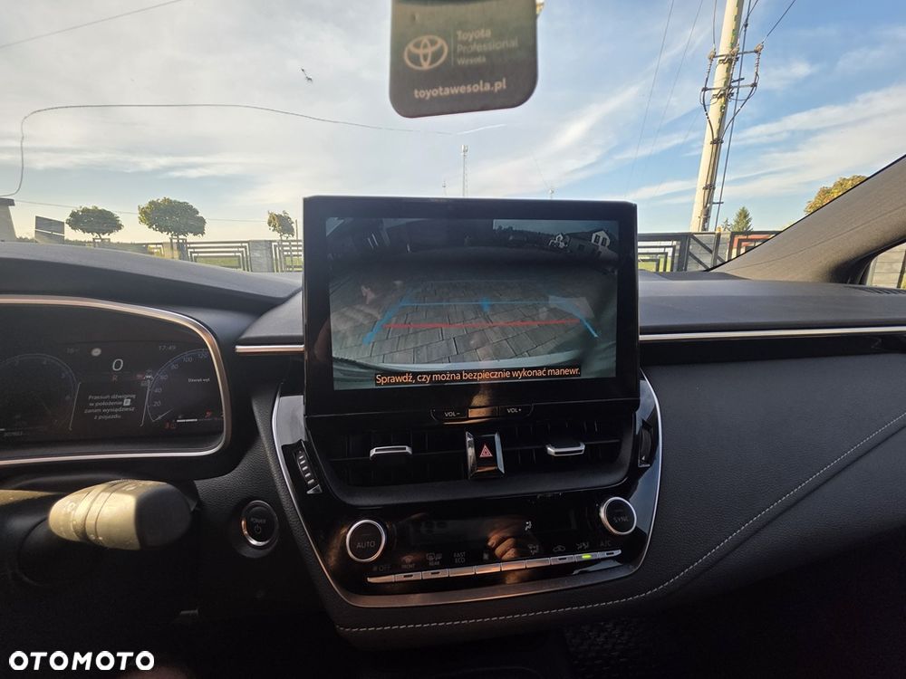 Toyota Corolla 1.8 Hybrid Comfort - 20