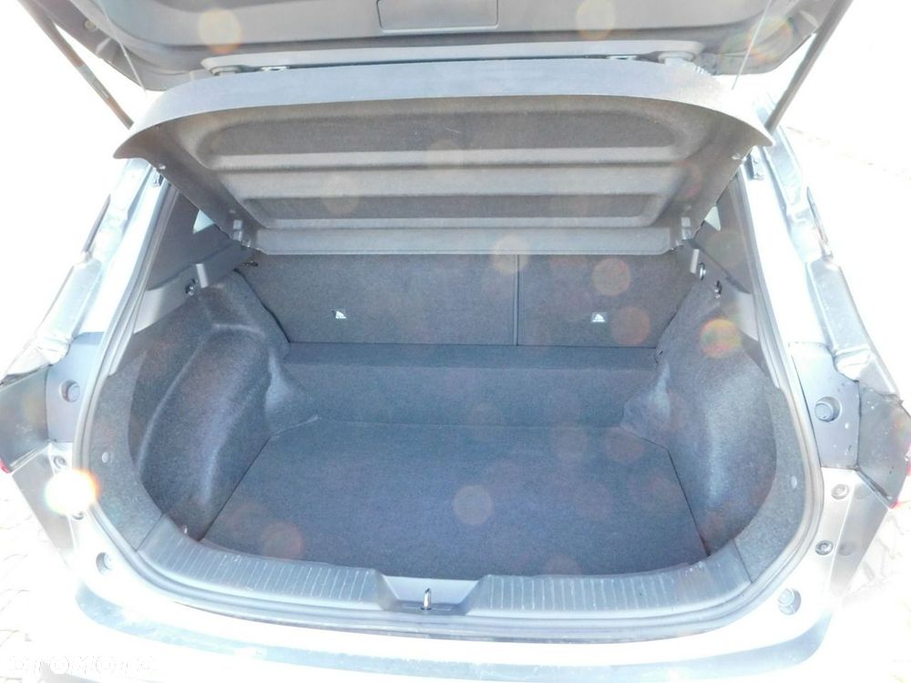 Nissan Qashqai - 12