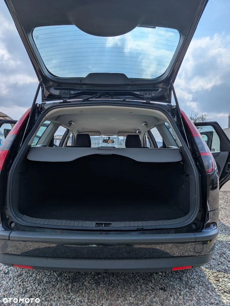 Ford Focus 1.6 Ti-VCT Trend - 8