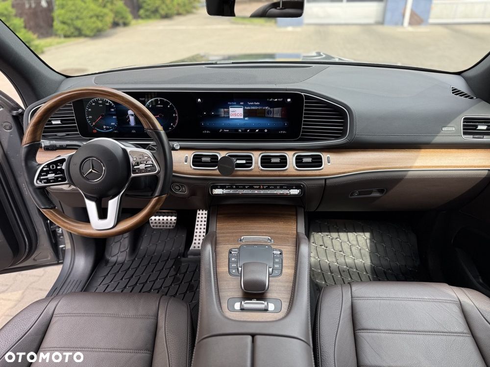Mercedes-Benz GLS - 15