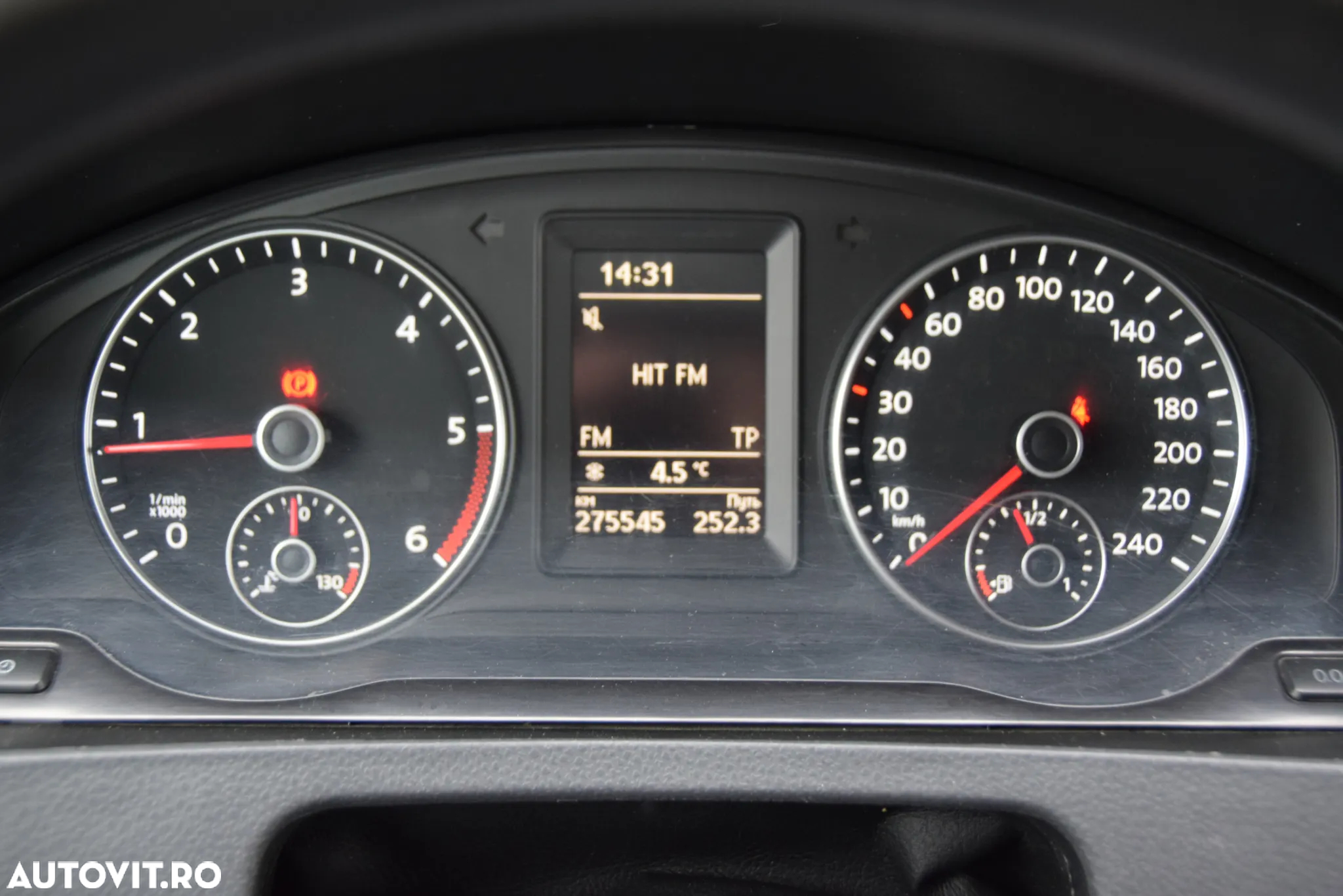 Volkswagen Caravelle - 21