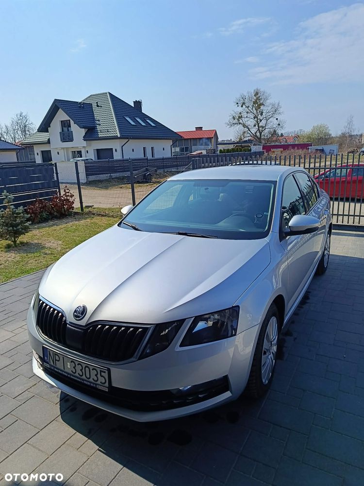 Skoda Octavia 1.6 TDI Active - 12