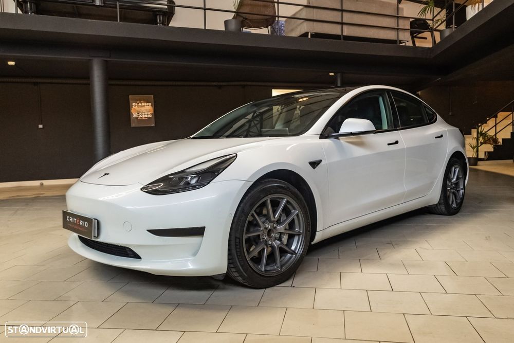 Tesla Model 3 Standard Range Plus RWD - 5