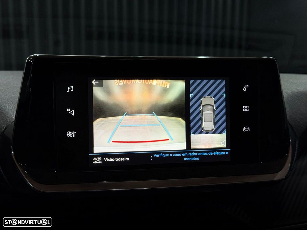 Peugeot 2008 1.2 PureTech Allure Pack - 22