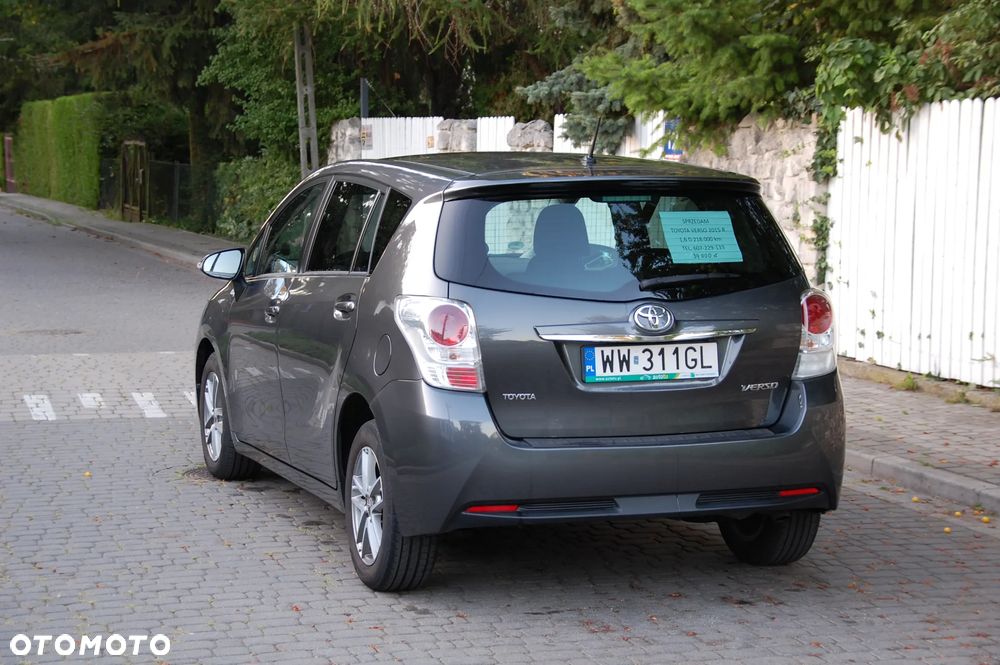Toyota Verso 1.6 D-4D 5-Sitzer Start/Stop Skyview Edition - 5