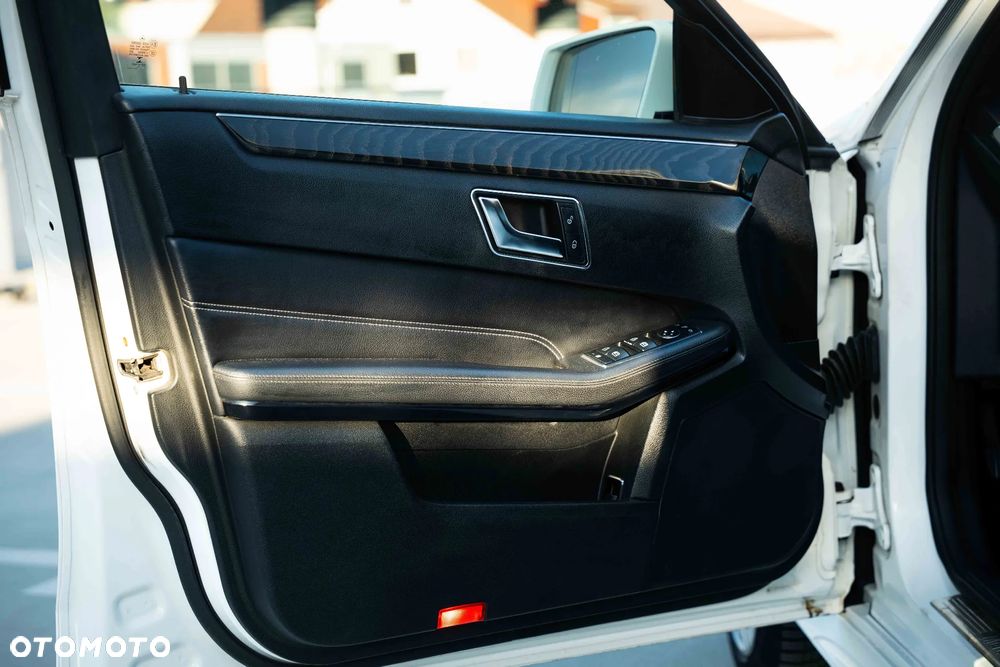 Mercedes-Benz Klasa E 220 BlueTEC BlueEFFICIENCY Edition 9G-TRONIC Avantgarde - 34