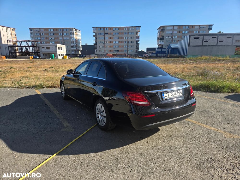 Mercedes-Benz E 200 MHEV Aut. - 3