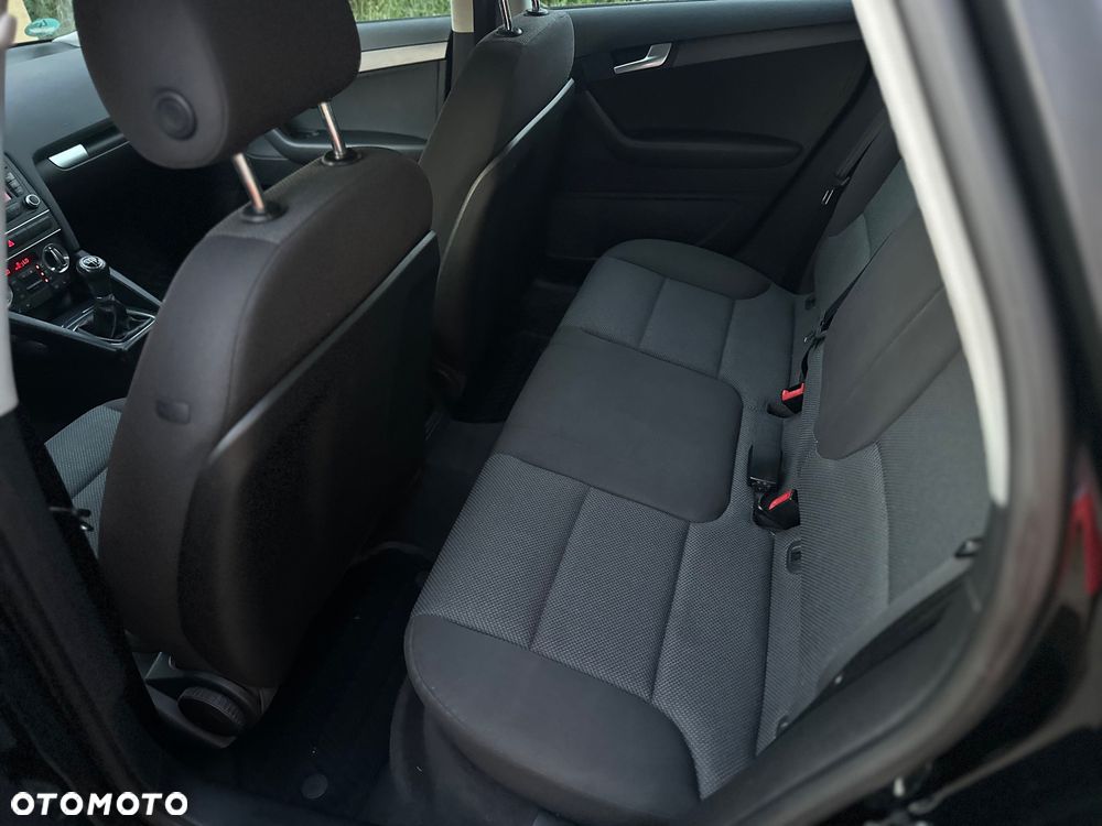 Audi A3 Sportback 1.6 Attraction - 17