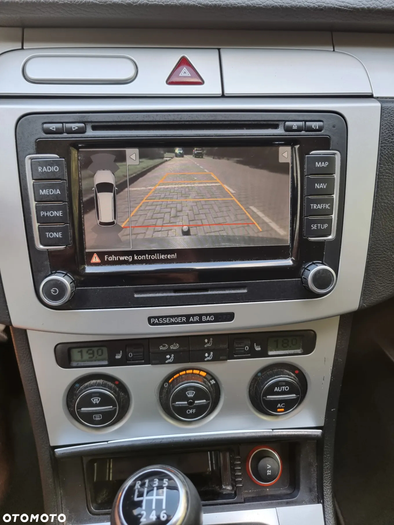 Volkswagen Passat - 9