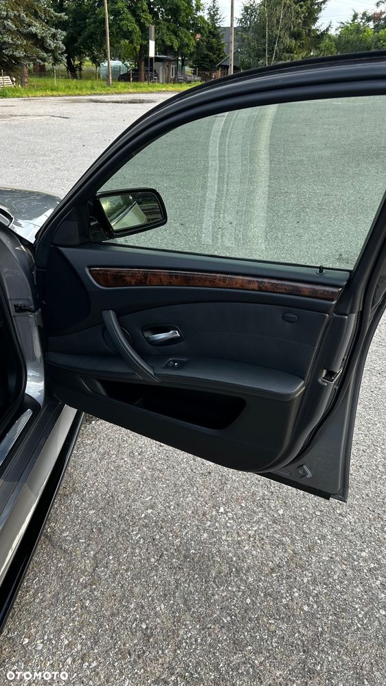 BMW Seria 5 530d - 14