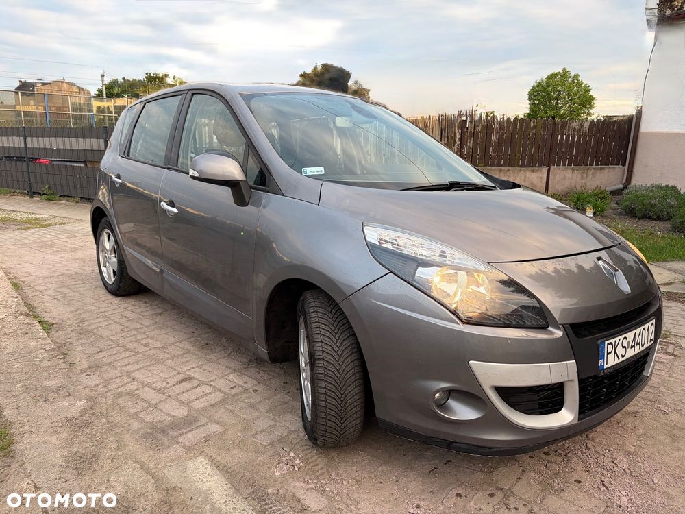 Renault Scenic 1.5 dCi Authentique - 1