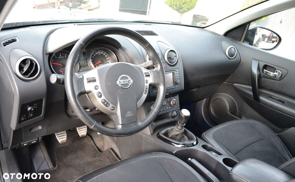 Nissan Qashqai+2 2.0 Tekna - 23