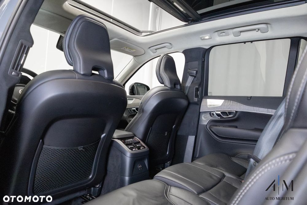 Volvo XC 90 T8 AWD Recharge Ultimate Dark - 32
