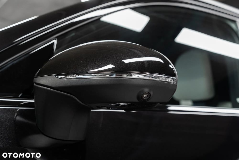 Mercedes-Benz GLC - 6