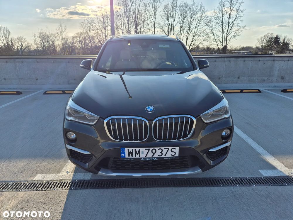 BMW X1 xDrive25i xLine - 9