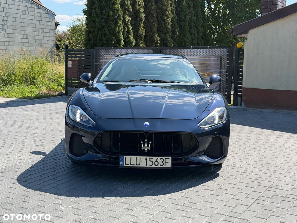 Maserati GranTurismo S - 4