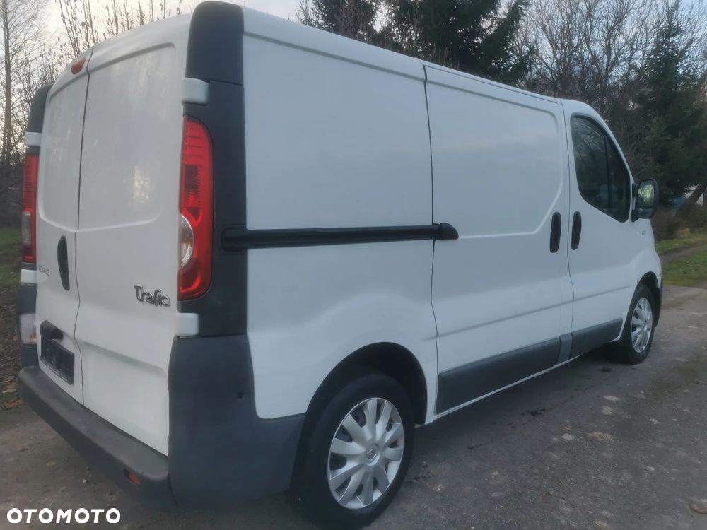 Renault Trafic - 6