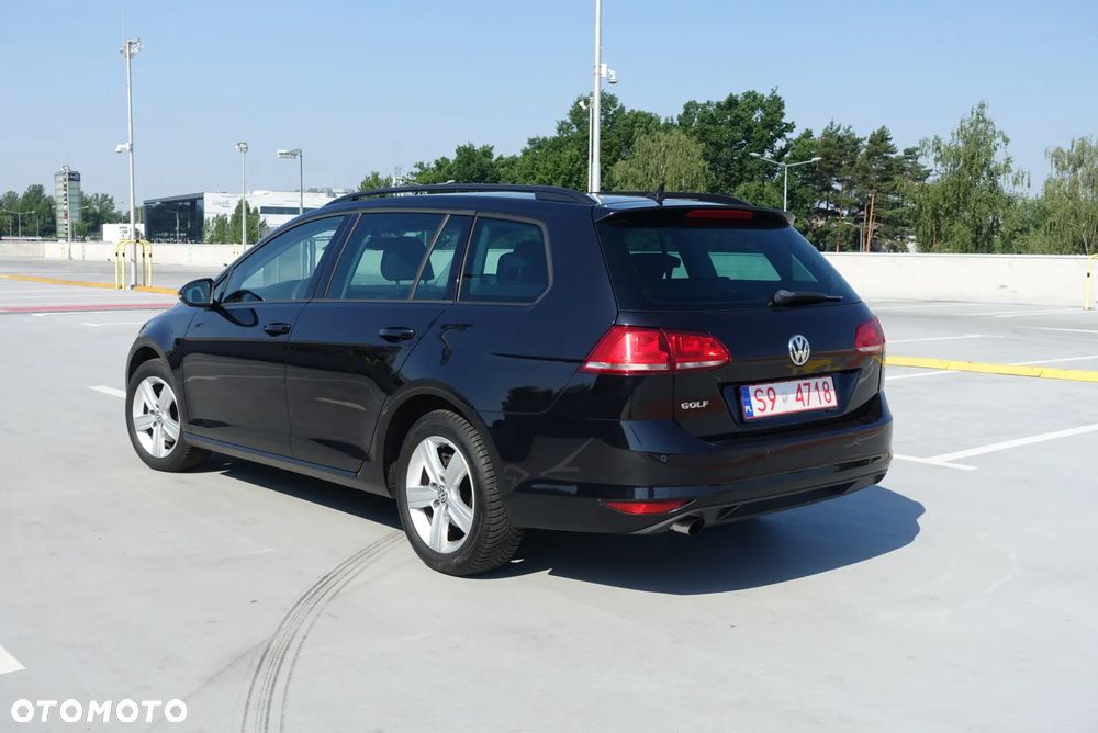 Volkswagen Golf 1.2 TSI BlueMotion Technology Comfortline - 6