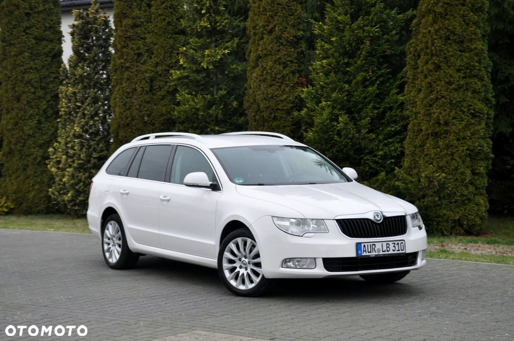 Skoda Superb 2013 photo 3