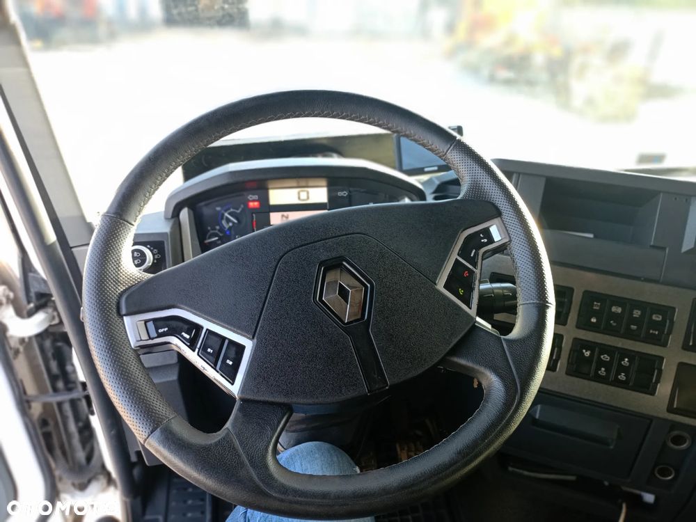 Renault T430 - 22