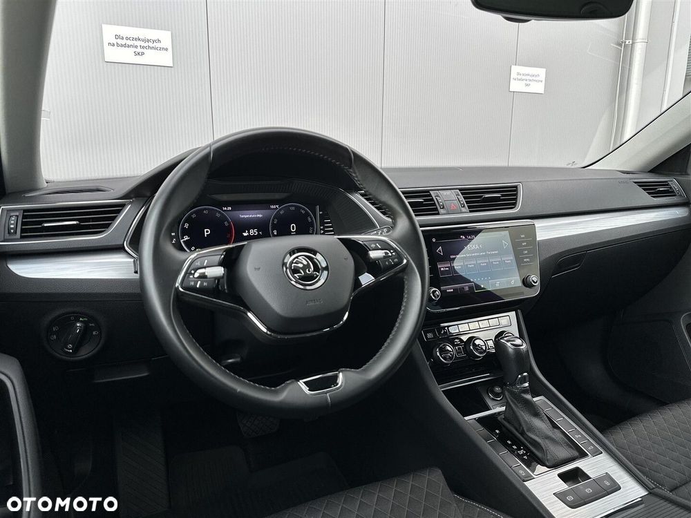 Skoda Superb 1.5 TSI Ambition DSG - 14