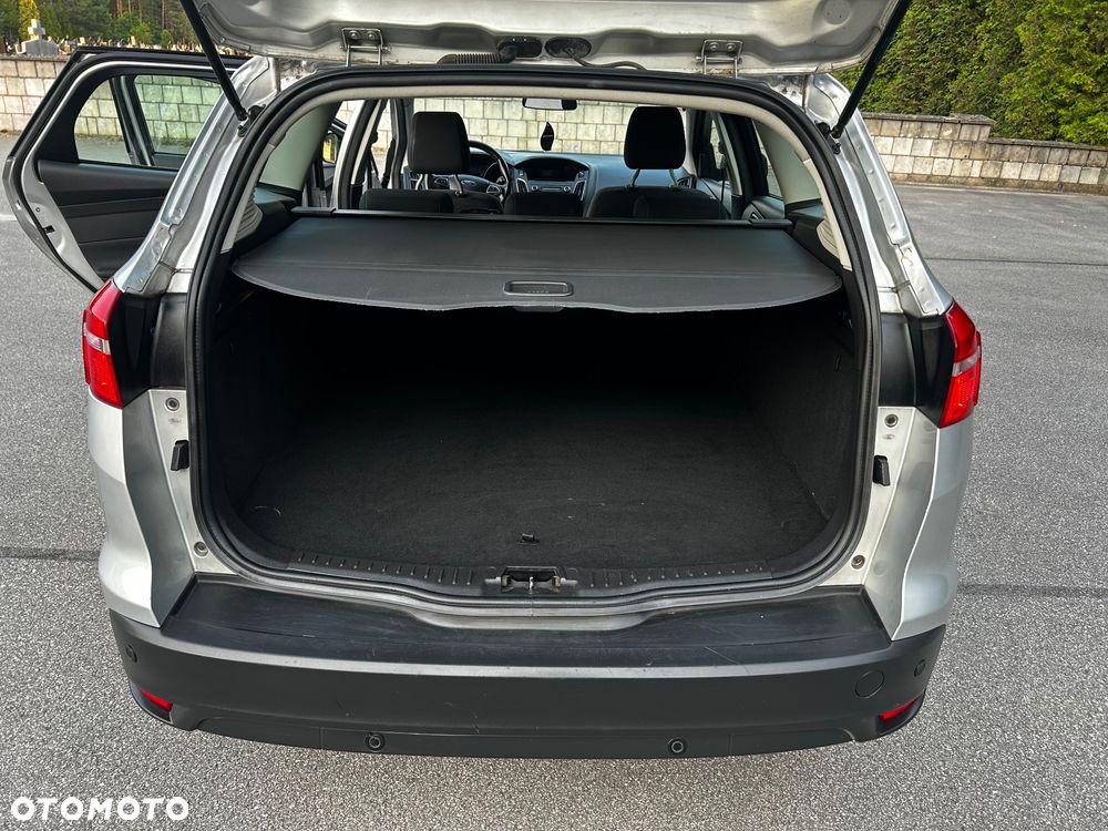 Ford Focus - 30