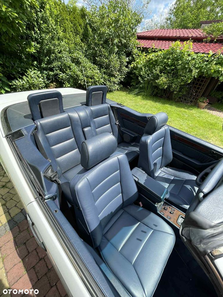 Mercedes-Benz Klasa E 320 - 10