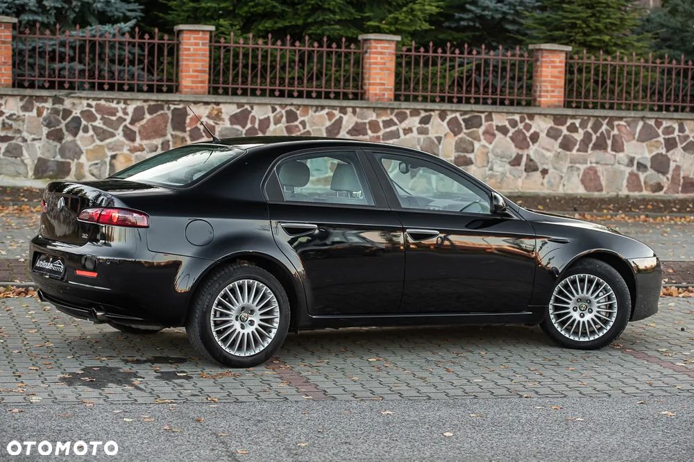 Alfa Romeo 159 3.2 JTS V6 24V Q4 Q-Tronic Turismo - 11