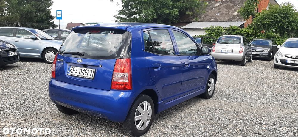 Kia Picanto - 11