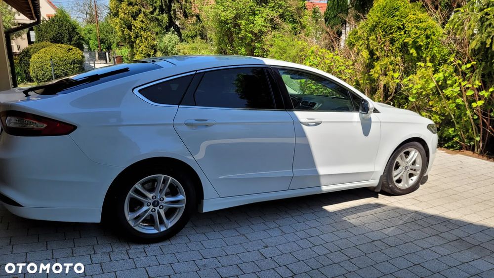 Ford Mondeo 2.0 TDCi Titanium - 17