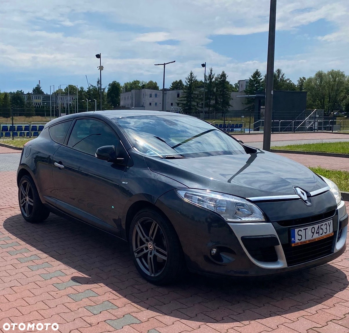 Renault Megane 1.5 dCi Dynamique EDC - 4