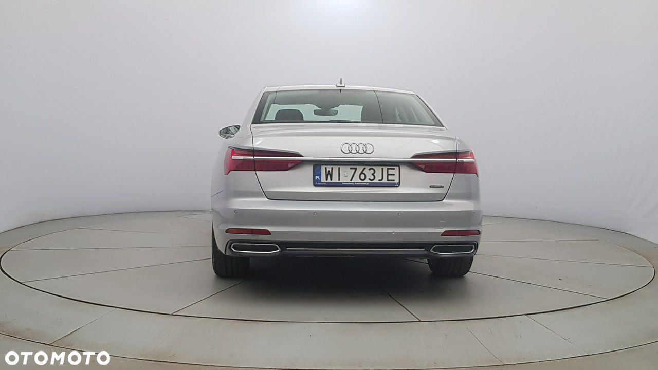 Audi A6 - 6