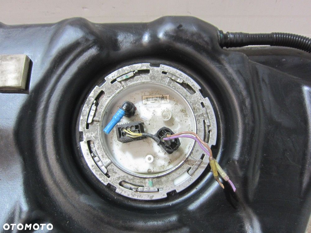 BMW F10 528I N52 N55 535 ZBIORNIK BAK PALIWA 7207332 16117268031 7206420 - 5