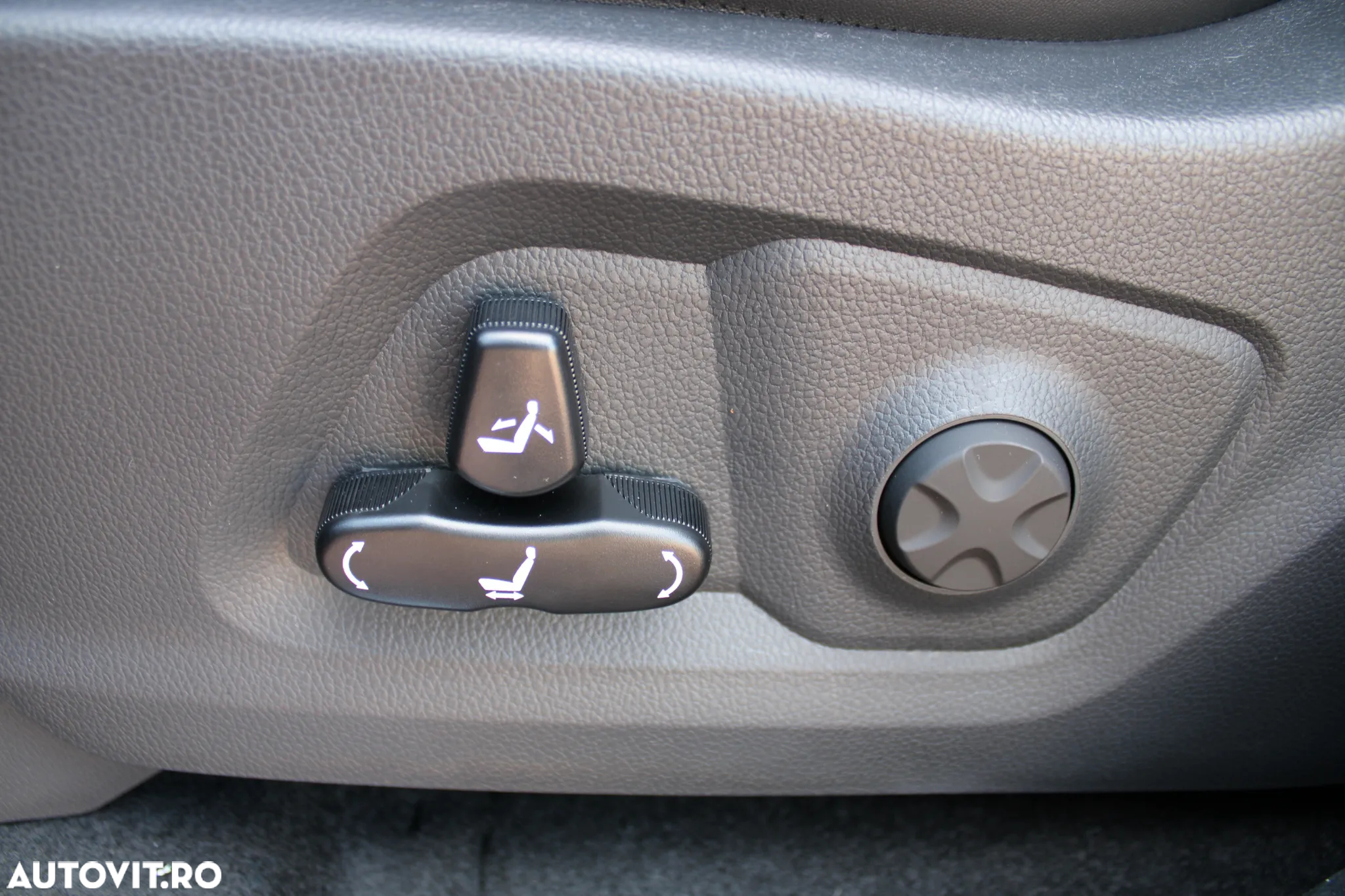SsangYong REXTON G4 2.2 e-XDI 4WD Premium - 15
