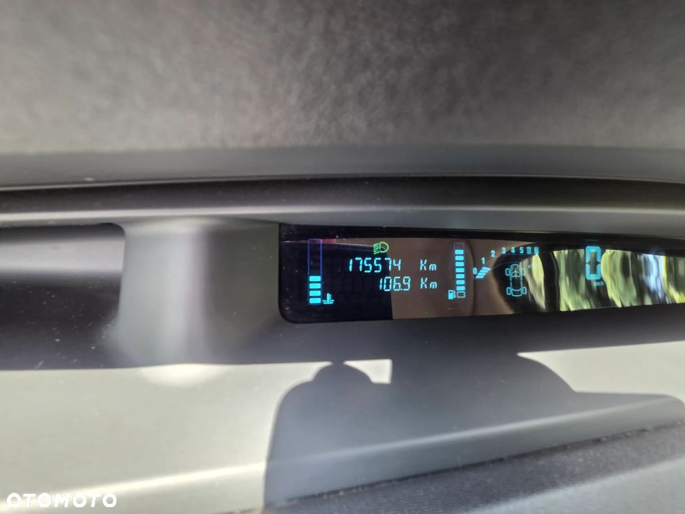 Renault Scenic 1.6 16V Confort Authentique - 19
