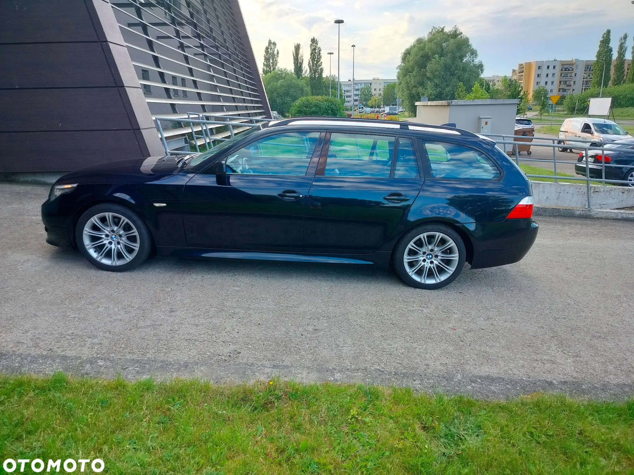 BMW Seria 5 530d Touring - 30