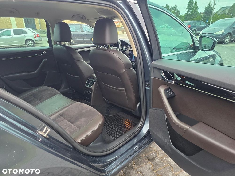 Skoda Octavia 2.0 TDI 4x4 DSG L&K - 21