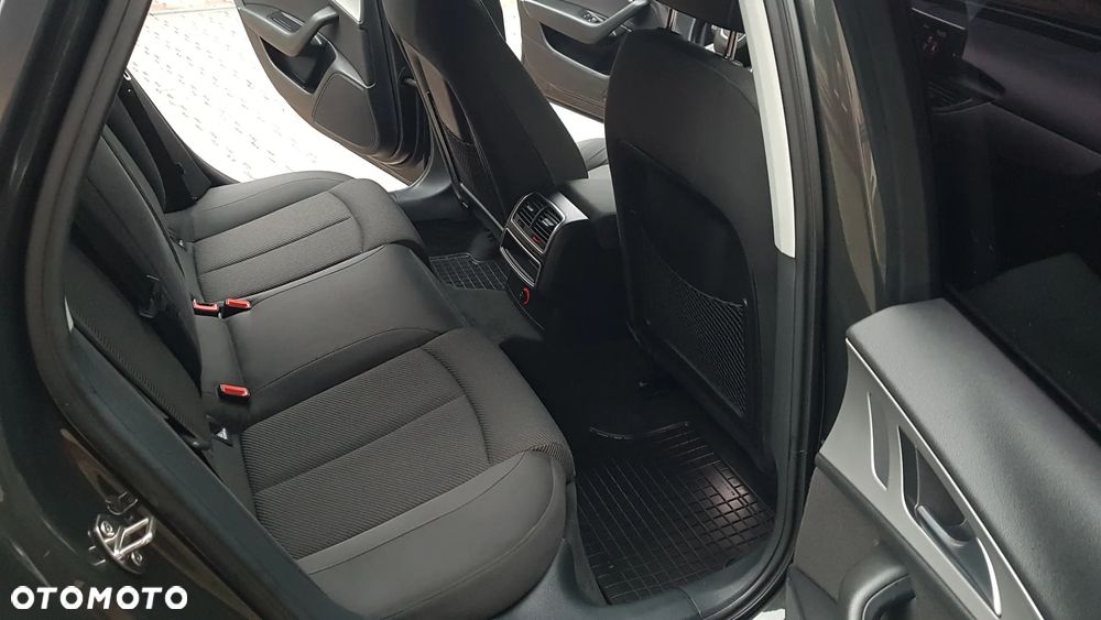 Audi A6 Avant 2.0 TDI - 22