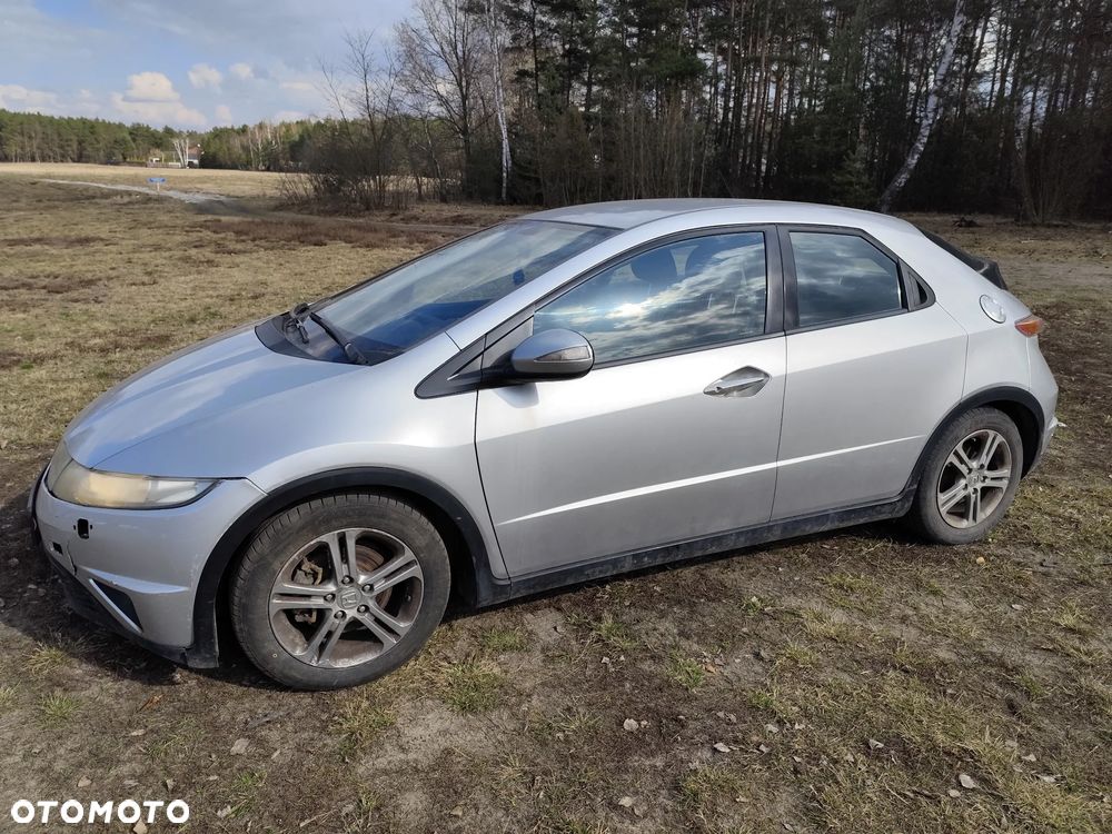 Honda Civic 1.8 Comfort - 1