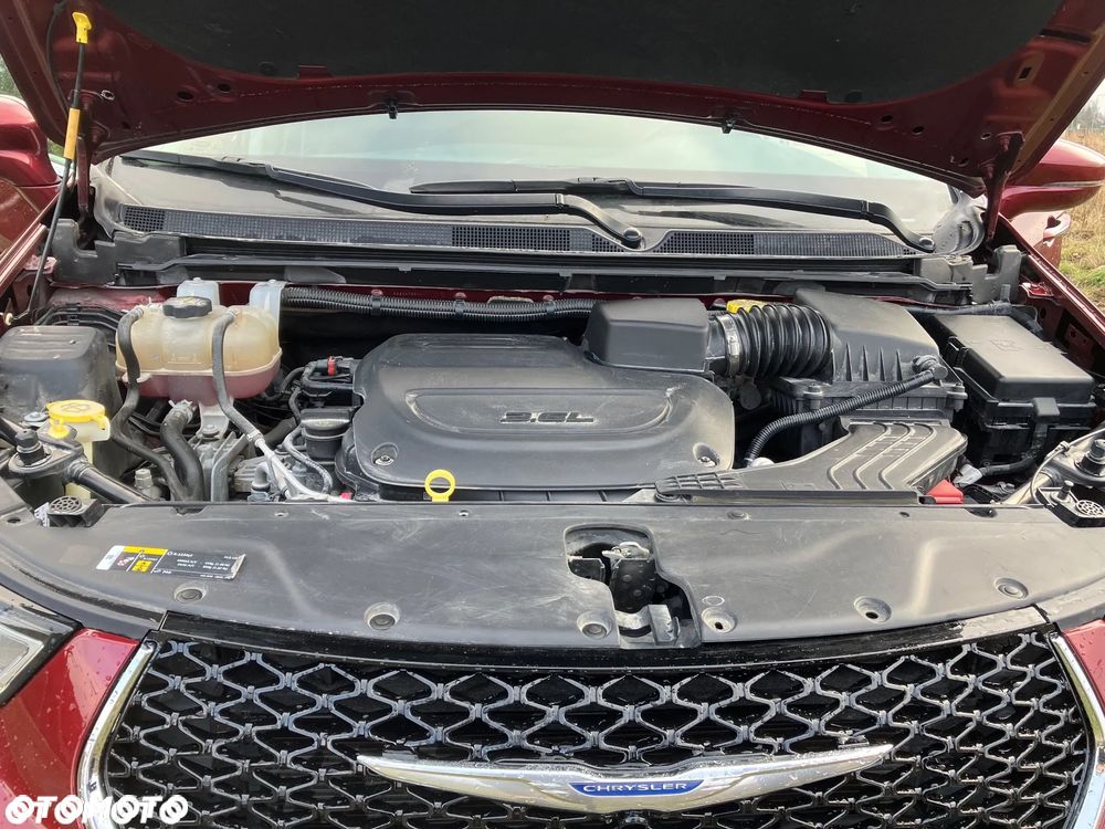 Chrysler Pacifica - 3